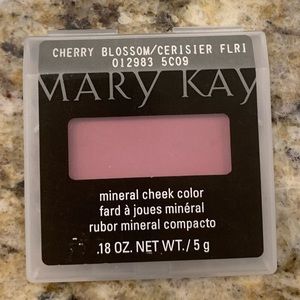 Mary Kay Cherry Blossom bush cheek color